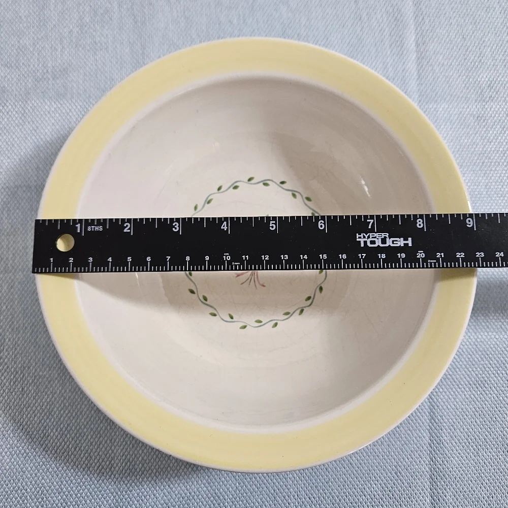 Vtg. Pfaltzgraff Rosehaven Floral‎ USA Large Vegetable Bowl Heritsge White 9